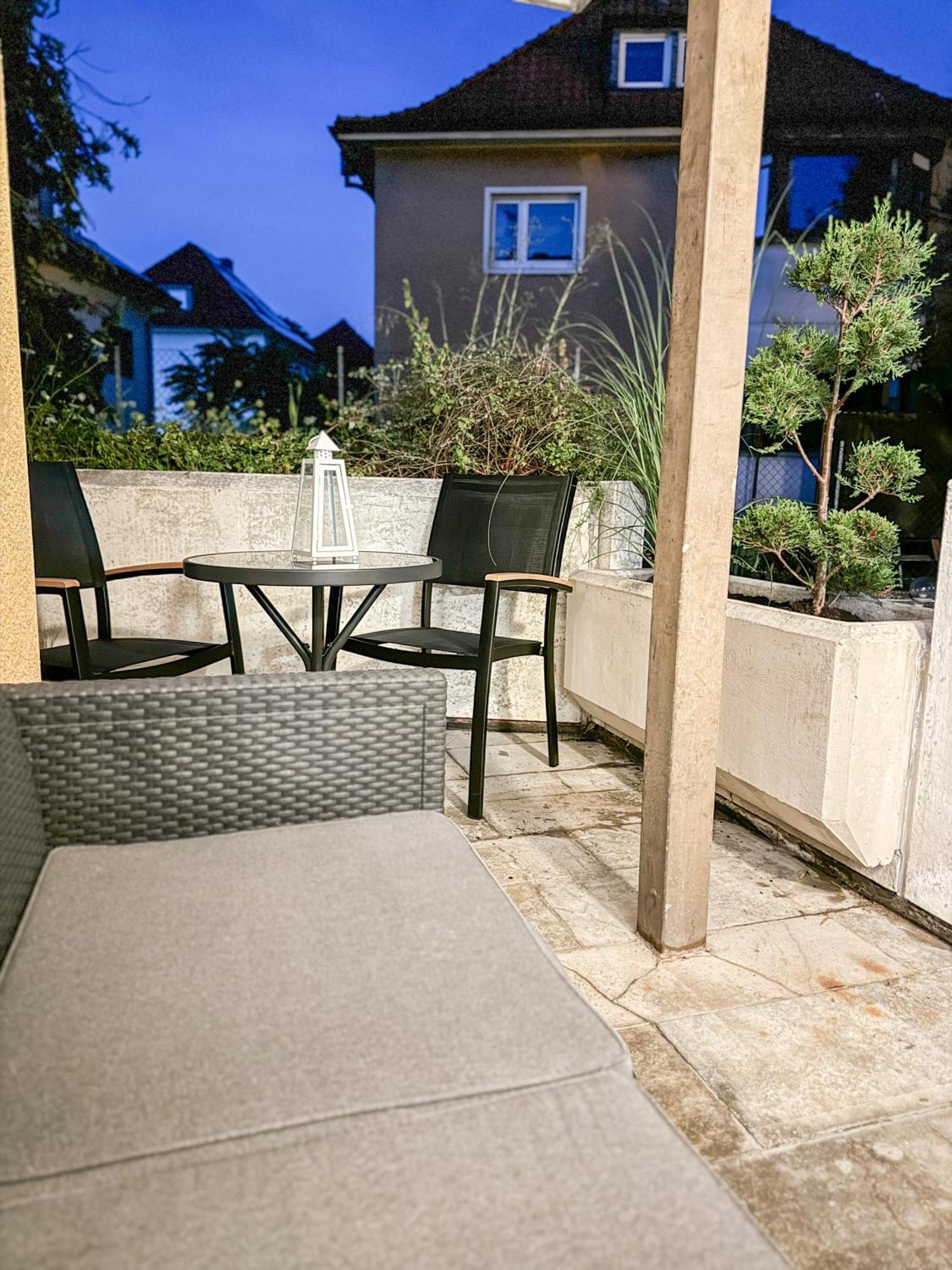 Leonardo Wuerzburg I Freistehende Badwanne Apartamento Exterior foto