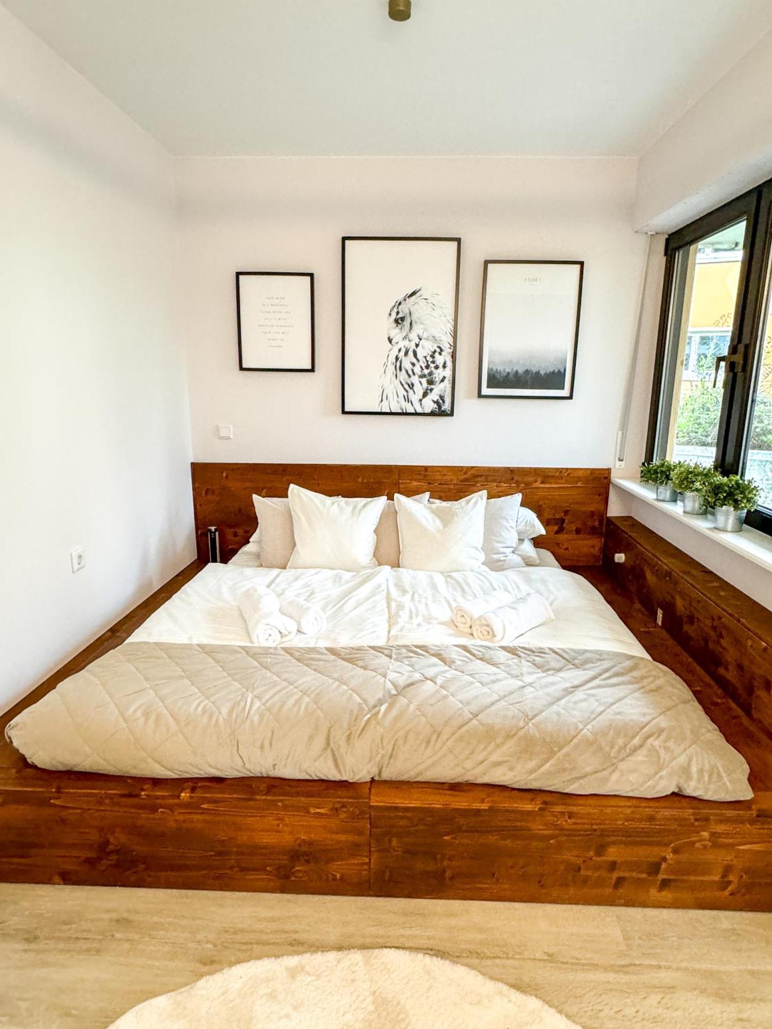 Leonardo Wuerzburg I Freistehende Badwanne Apartamento Exterior foto